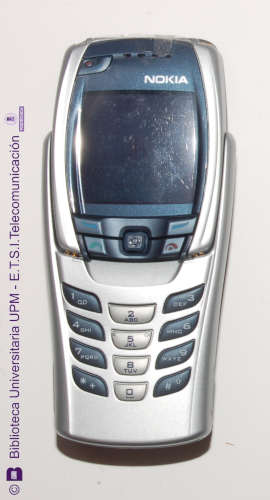 Teléfono móvil Nokia 6800