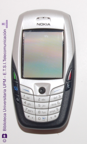 Teléfono móvil Nokia 6600