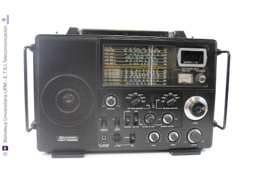 Receptor de radio Marc NR-82F1 [01.248]