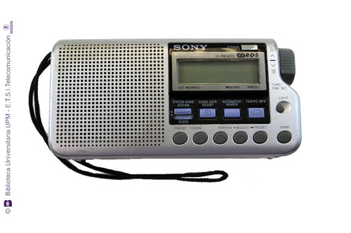 Receptor de radio Sony ICF-M33RDS [01.437]