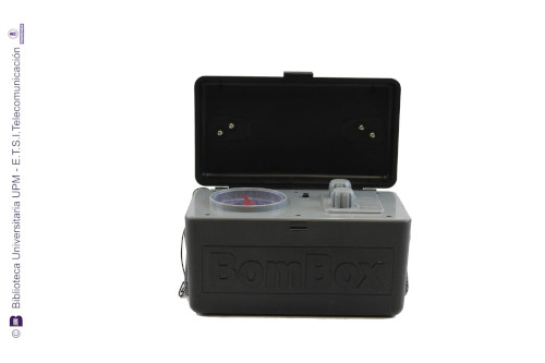 Receptor de radio Silvermars Bombox R823 [01.465]