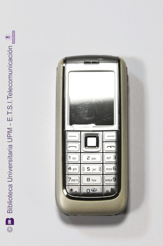 Teléfono móvil Nokia 6151