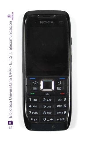 Teléfono móvil Nokia E51