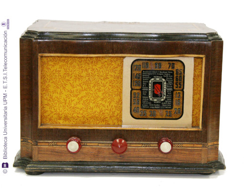 Radio receptor autoconstruido [00.083]