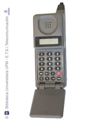 Teléfono móvil Motorola Executive Phone 2 [00.098]