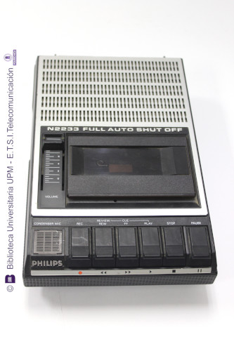 Magnetófono Philips N2233
