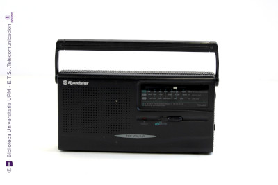 Receptor de radio Roadstar TRA-2307