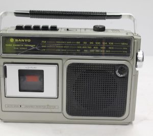 Radiocasete Sanyo M2560LZ