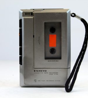 Magnetófono Sanyo M 1150