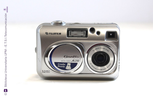 Cámara fotográfica FUJUFILM FinePix A210