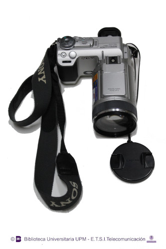 Cámara fotográfica Sony DSC-F717