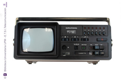 Televisión Grundig Triumph 580 TRC