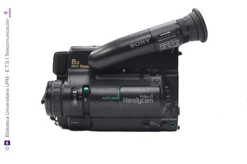 Videocámara SONY Handycam 8 mm CCD-TR75E